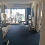 Cannes Croisette Sea & Sky Apartment *