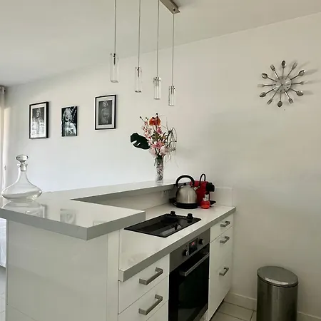 Croisette Sea & Sky Apartamento *