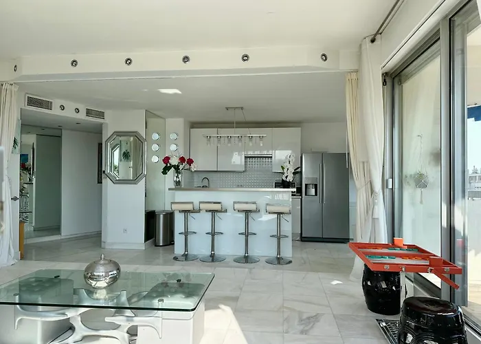 Croisette Sea & Sky شقة